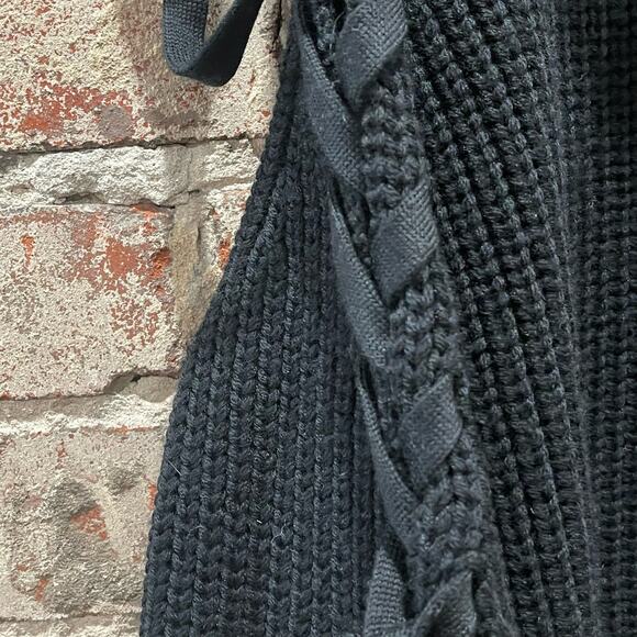 Alice + Olivia Izetta Open Shoulder Turtleneck in Black Size XS - Picture 8 of 11